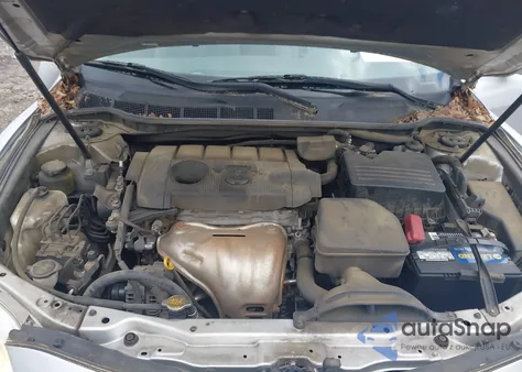 2011 Toyota Camry Le z USA, uszkodzony, nr VIN 4T1BF3EK3BU728485